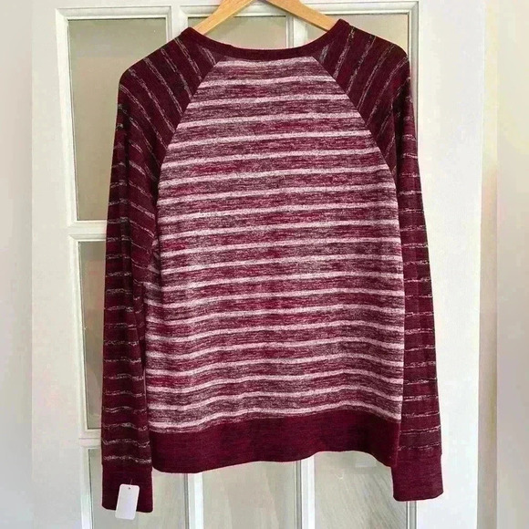 Time and Tru women’s long sleeve knit top size M - Picture 2 of 3